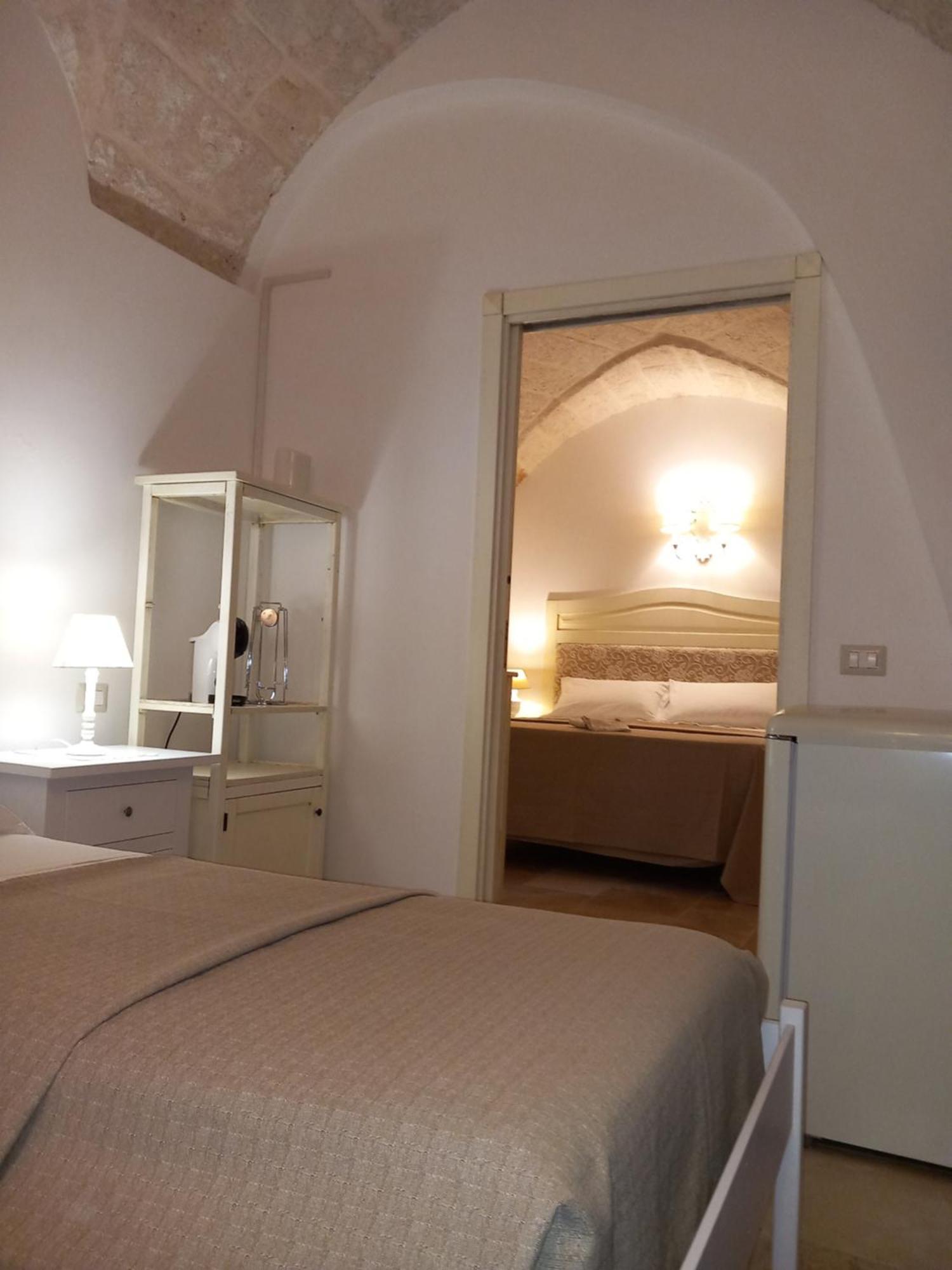 Antica Via Roma B&B E Relax 蒙塔尔巴诺 客房 照片