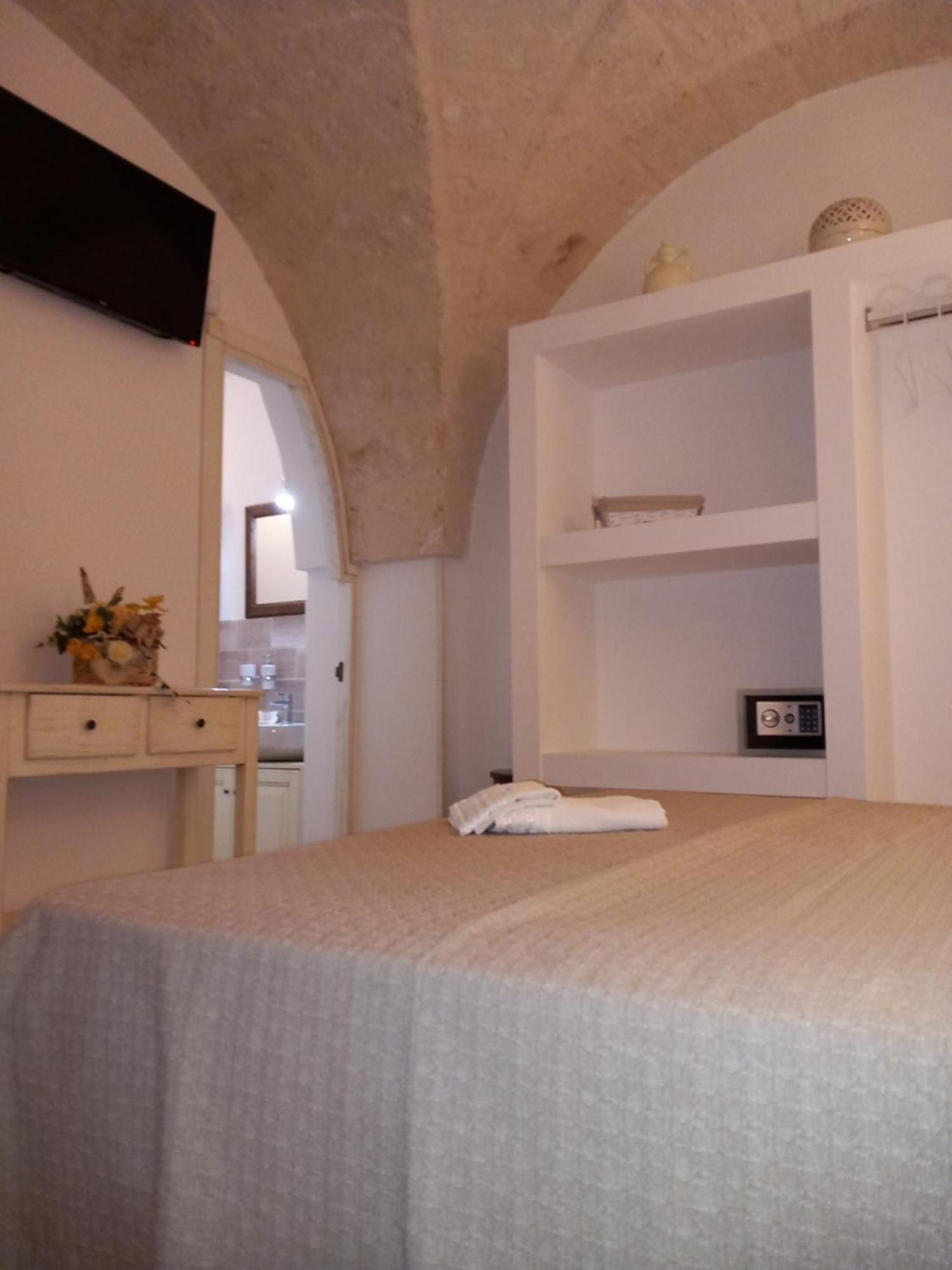 Antica Via Roma B&B E Relax 蒙塔尔巴诺 客房 照片