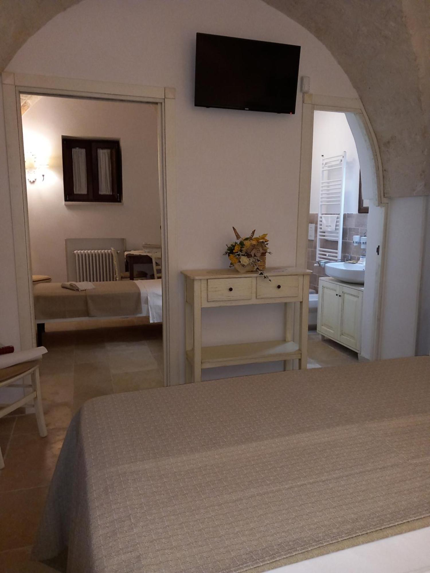 Antica Via Roma B&B E Relax 蒙塔尔巴诺 客房 照片